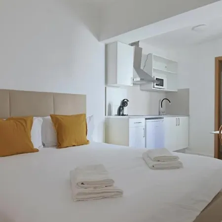 Alexandra Hostel Costa de Caparica