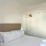 Alexandra Hostel