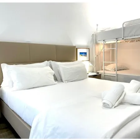 Alexandra Albergue *