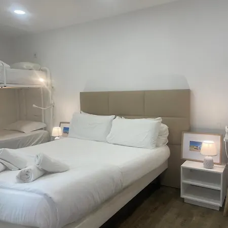 Hostel Alexandra